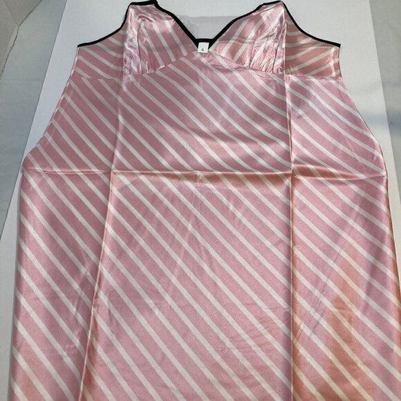 ELEGANT AND SOFT STRIPE NIGHTDRESS  SIZE S - Picture 2 of 4